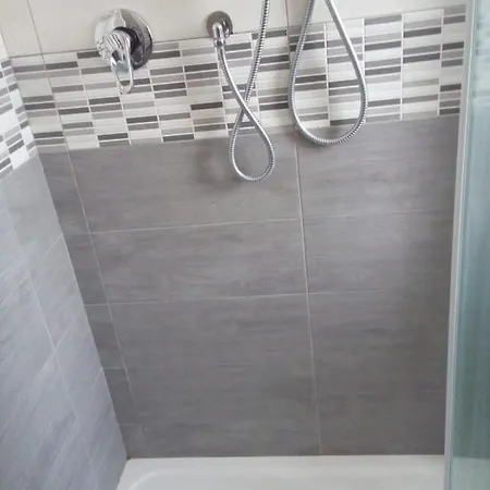 La Finestra Su San Luca * Bologna