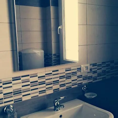 La Finestra Su San Luca Apartman