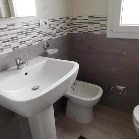 La Finestra Su San Luca Bologna